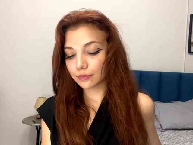 MyrleLinnan webcam
