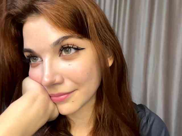 MyrleLinnan webcam