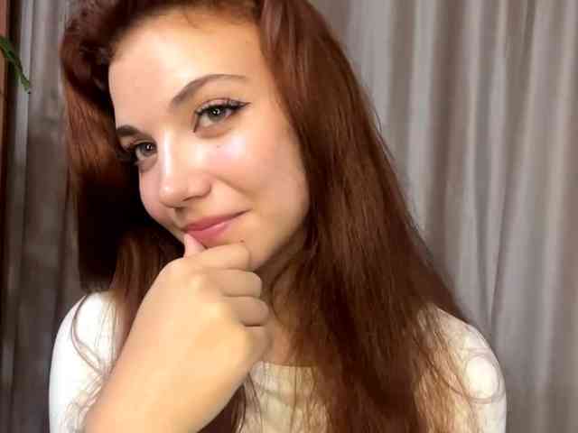 MyrleLinnan webcam