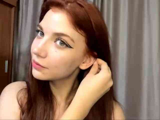 MyrleLinnan webcam