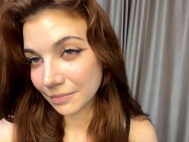 MyrleLinnan webcam
