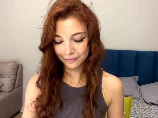 MyrleLinnan webcam