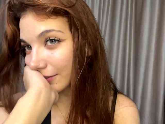 MyrleLinnan webcam