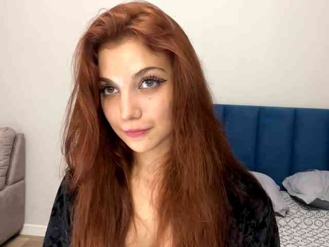 MyrleLinnan webcam