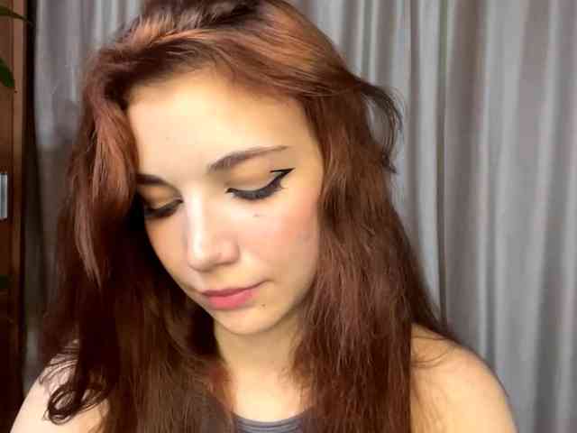 MyrleLinnan webcam