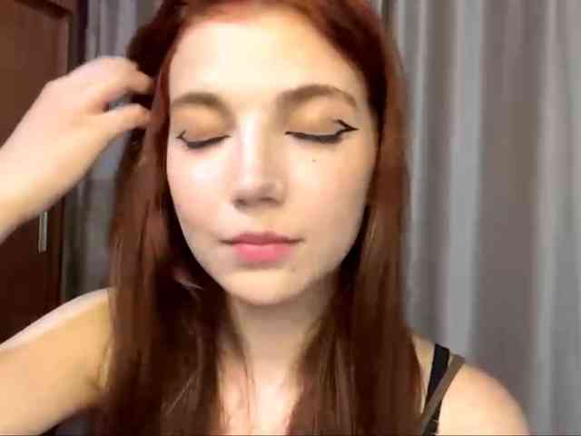 MyrleLinnan webcam