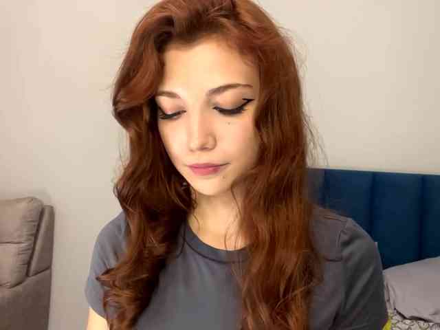 MyrleLinnan webcam