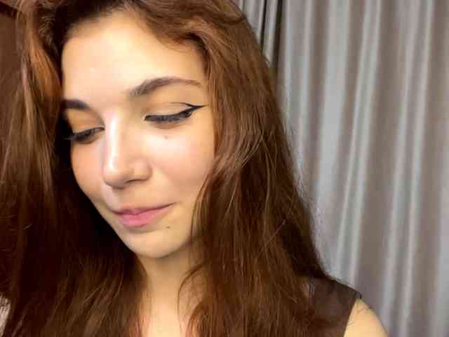 MyrleLinnan webcam