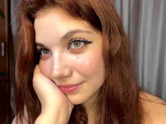 MyrleLinnan webcam