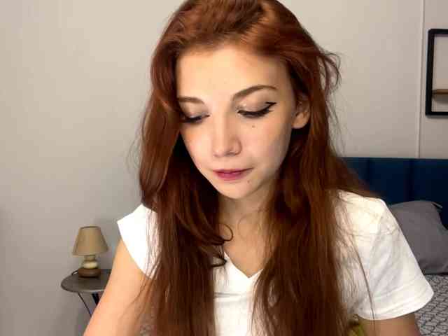 MyrleLinnan webcam