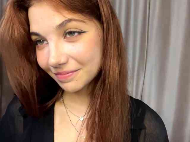 MyrleLinnan webcam
