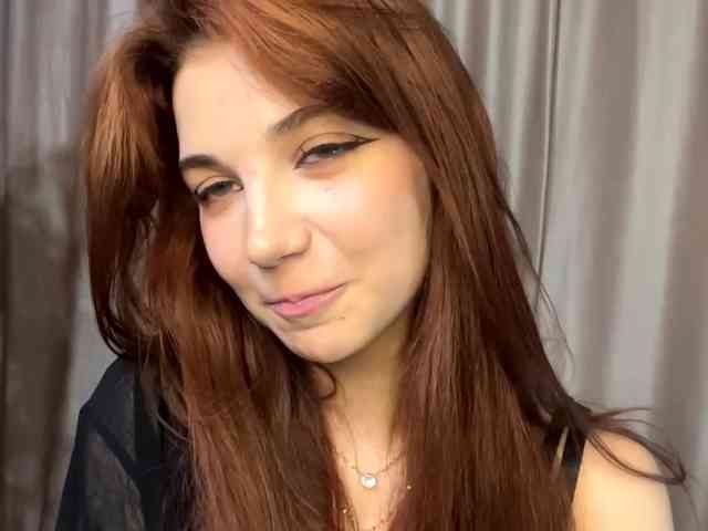 MyrleLinnan webcam