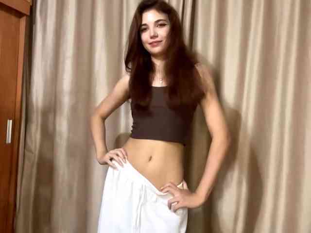MyrleLinnan webcam