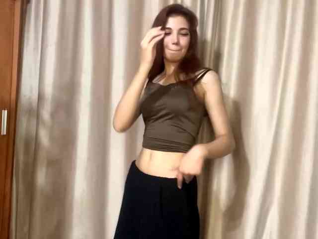 MyrleLinnan Live Webcam on BongaCams