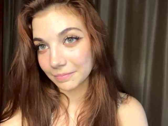 MyrleLinnan webcam