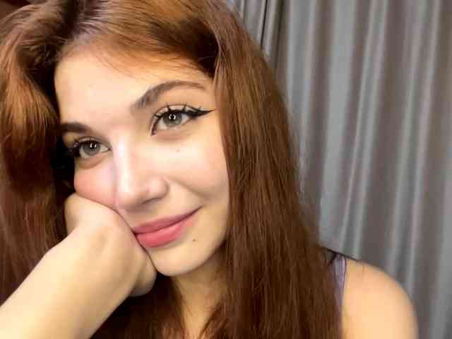 MyrleLinnan webcam