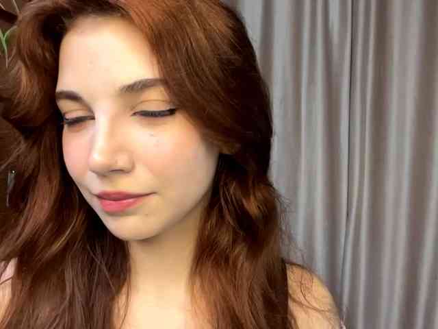 MyrleLinnan webcam