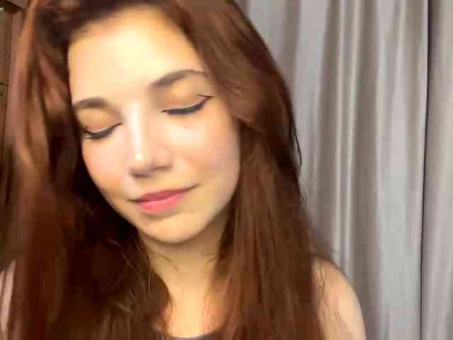 MyrleLinnan webcam