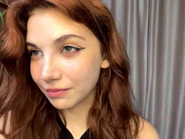 MyrleLinnan webcam