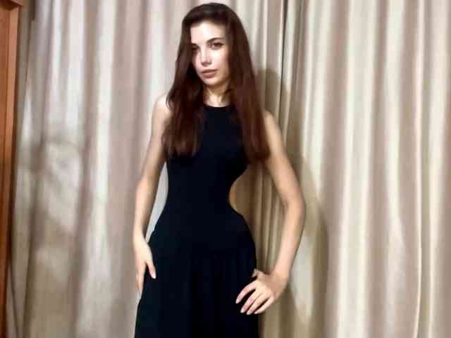 MyrleLinnan webcam