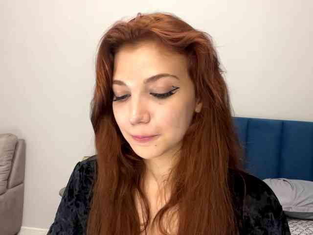 MyrleLinnan webcam