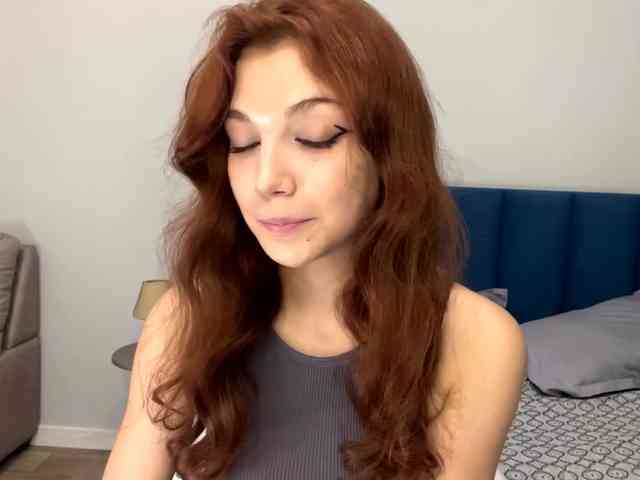 MyrleLinnan webcam