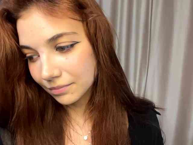 MyrleLinnan webcam