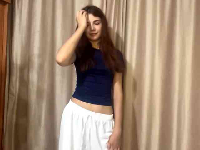 MyrleLinnan webcam