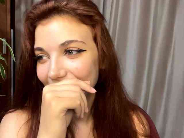 MyrleLinnan webcam
