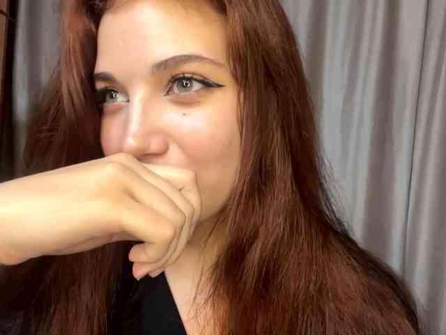 MyrleLinnan webcam