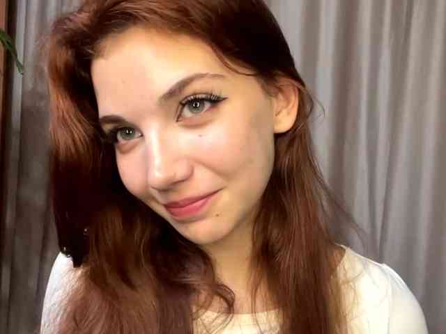 MyrleLinnan webcam
