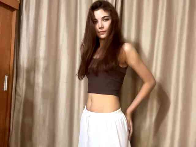 MyrleLinnan webcam