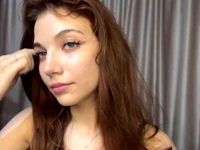 MyrleLinnan webcam