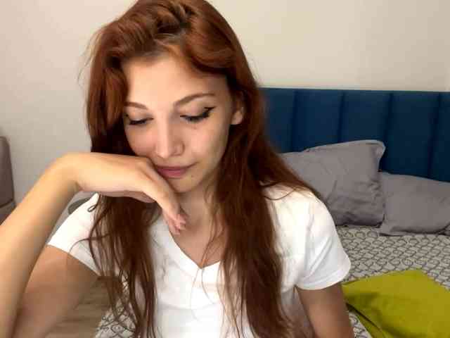 MyrleLinnan webcam