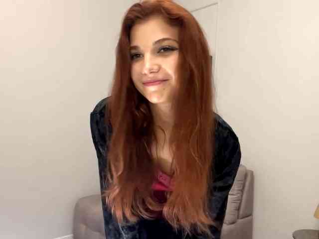 MyrleLinnan webcam