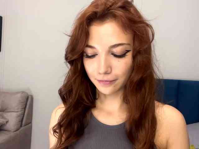 MyrleLinnan webcam
