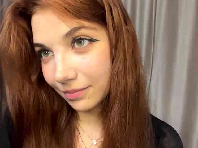 MyrleLinnan webcam