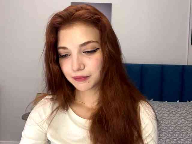 MyrleLinnan webcam