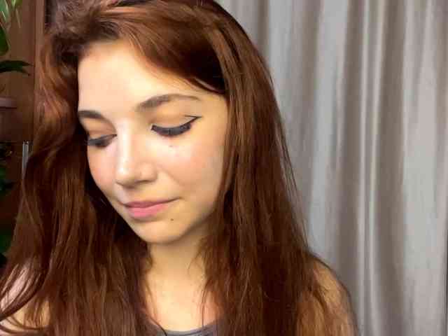 MyrleLinnan webcam