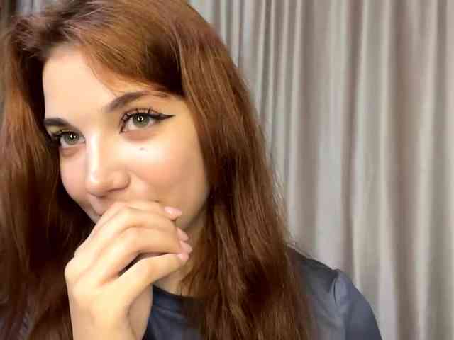 MyrleLinnan webcam