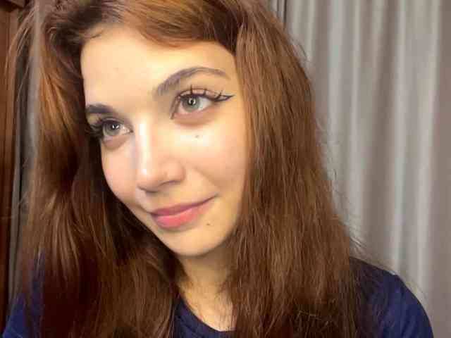 MyrleLinnan webcam