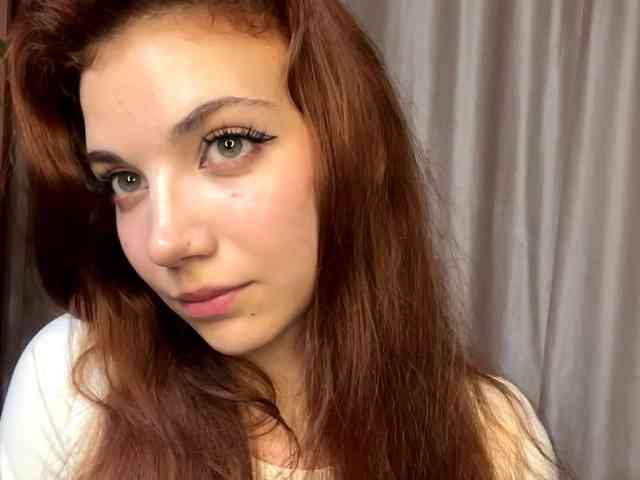 MyrleLinnan webcam