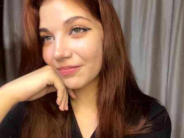 MyrleLinnan webcam