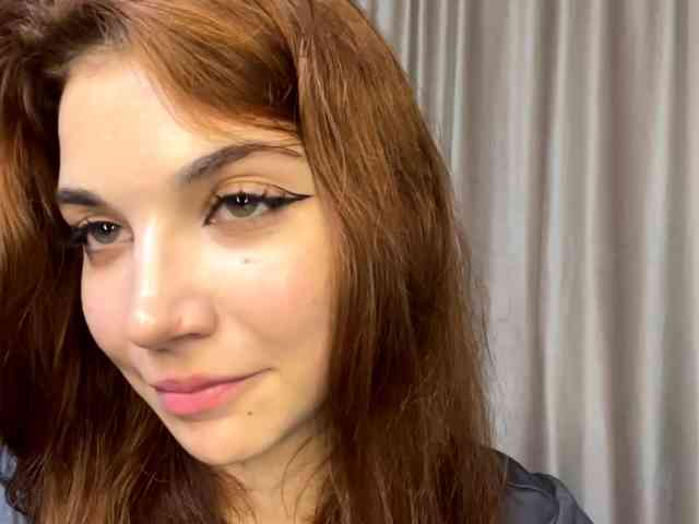 MyrleLinnan webcam