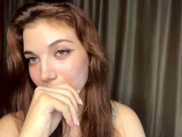 MyrleLinnan webcam