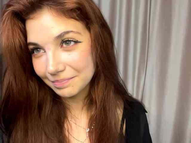 MyrleLinnan webcam