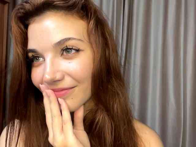 MyrleLinnan webcam