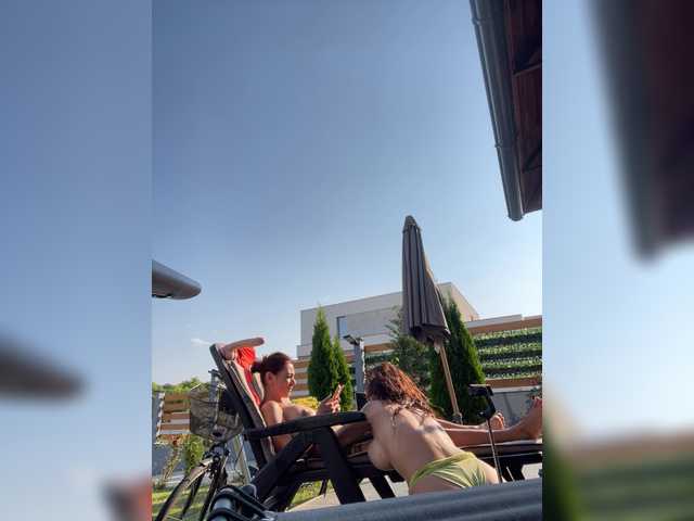 DiorMuse live cam on BongaCams