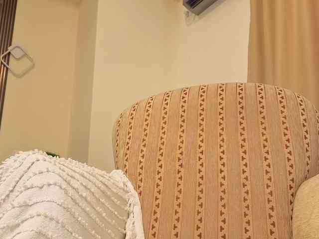 DiorMuse Live Webcam on BongaCams