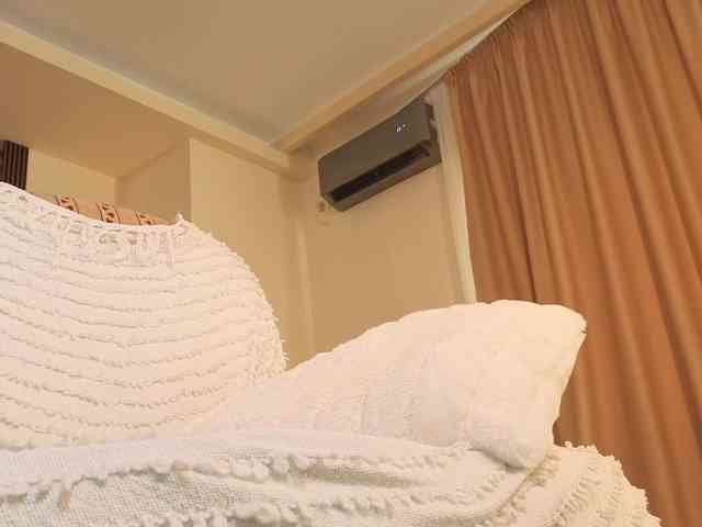 DiorMuse Sex Cam Show